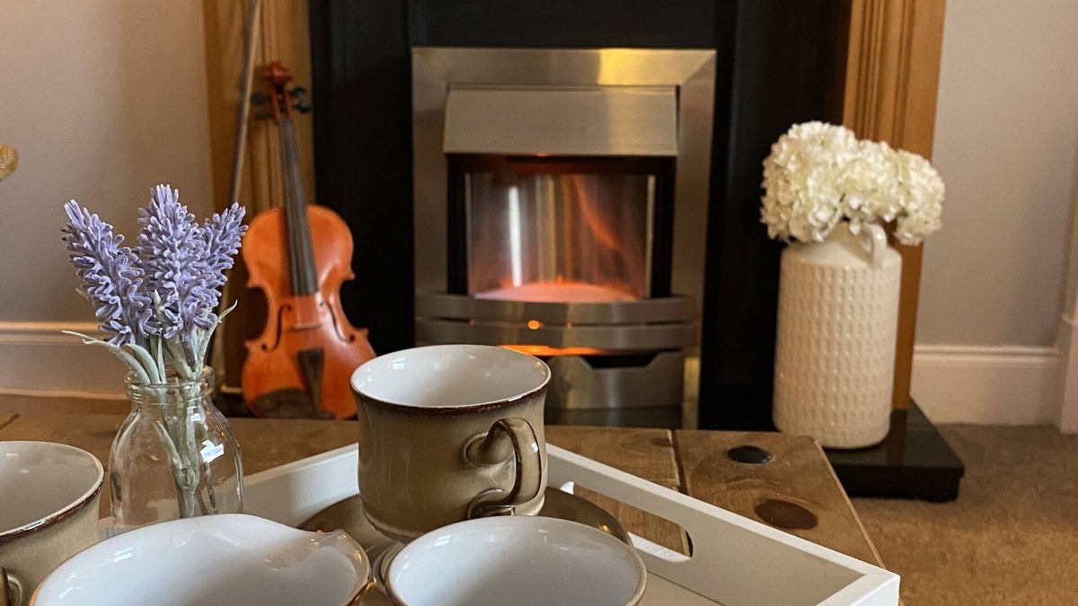 Edzell Apartment | The Ramblers Rest - recently renovated, pet friendly, close to amenities/walks.