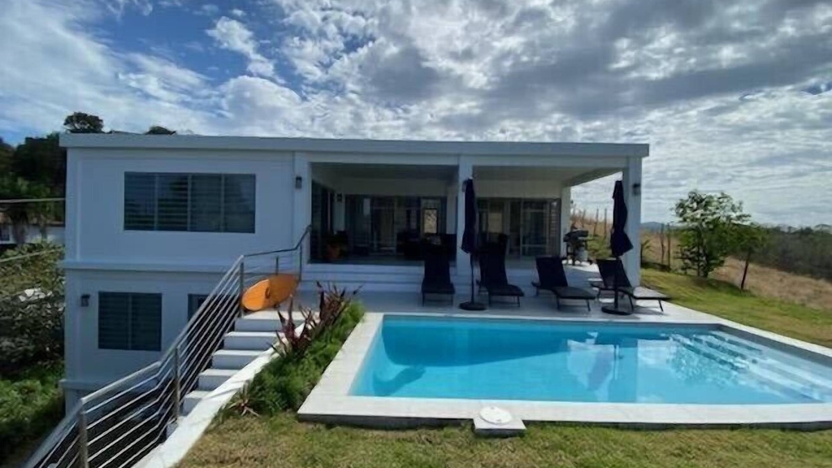 Puntas House | The Ranch At La Joya is a three bedroom modern farm house at Tres Palmas Estates