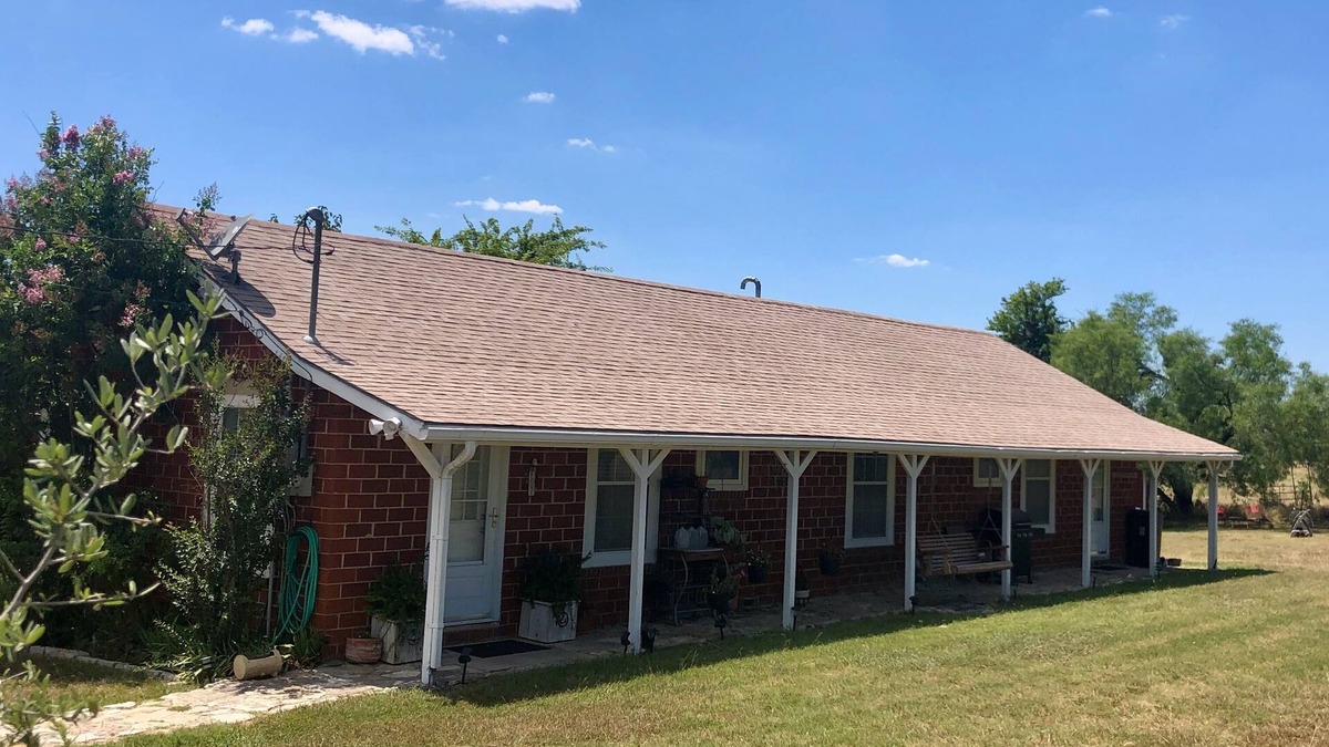 Stephenville Other | THE RED BRICK. . . A country retreat close to town