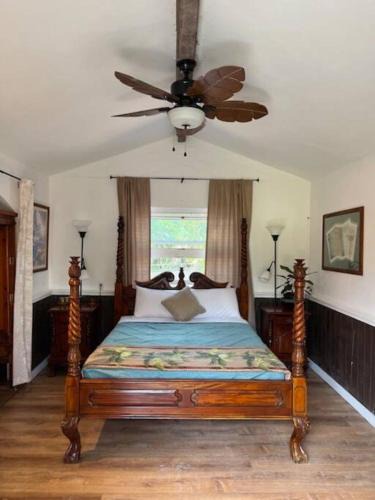 Keaau House | The Red Cottage and Hawaiian Pond Garden Paradise!