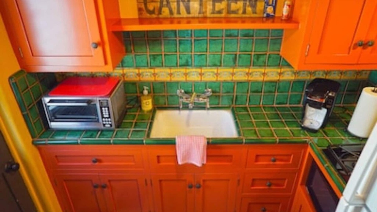 Laguna Beach Cottage | The Red Cottage-Manzanita Cottages