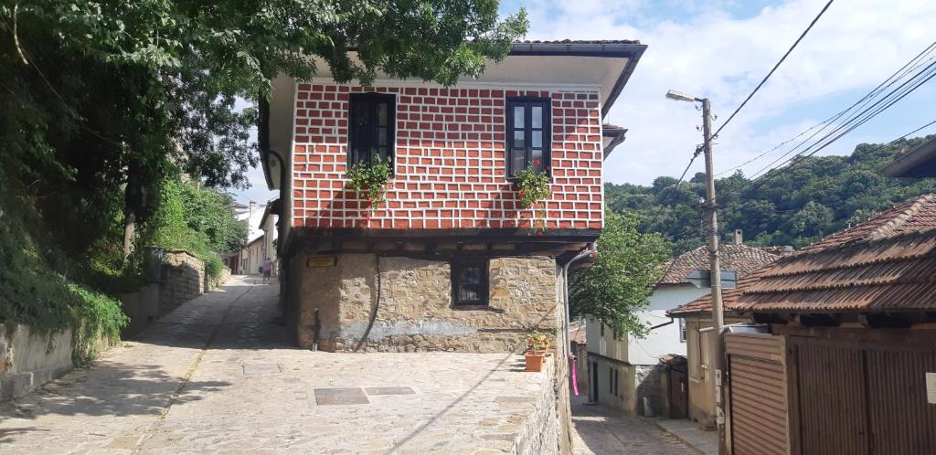 Veliko Tarnovo Villa | The Red Konak