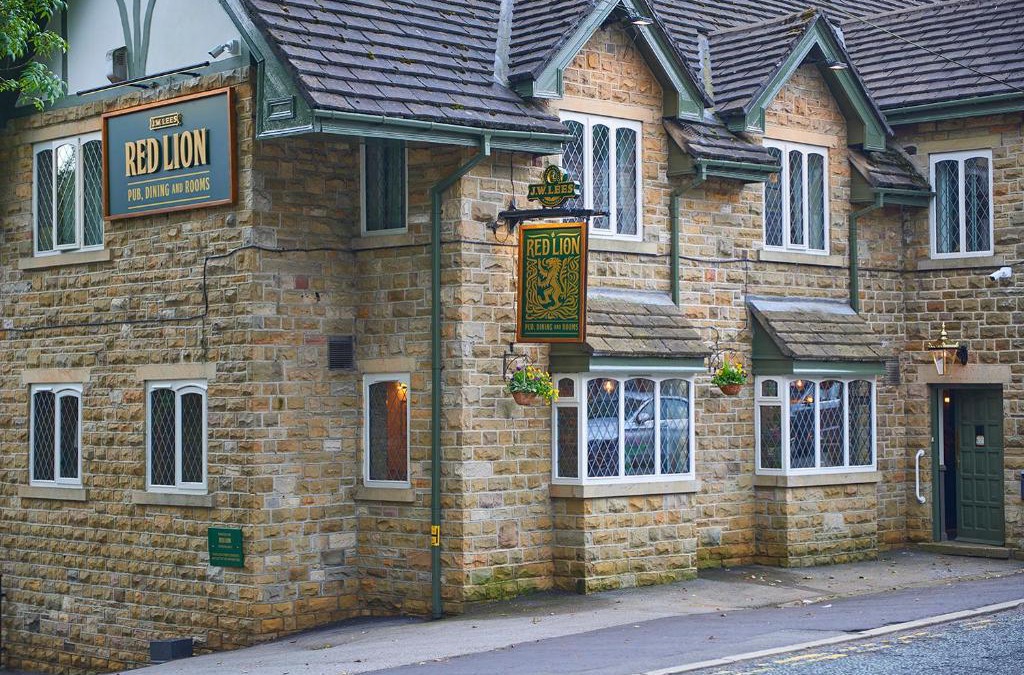Bury Hotel | The Red Lion Hawkshaw