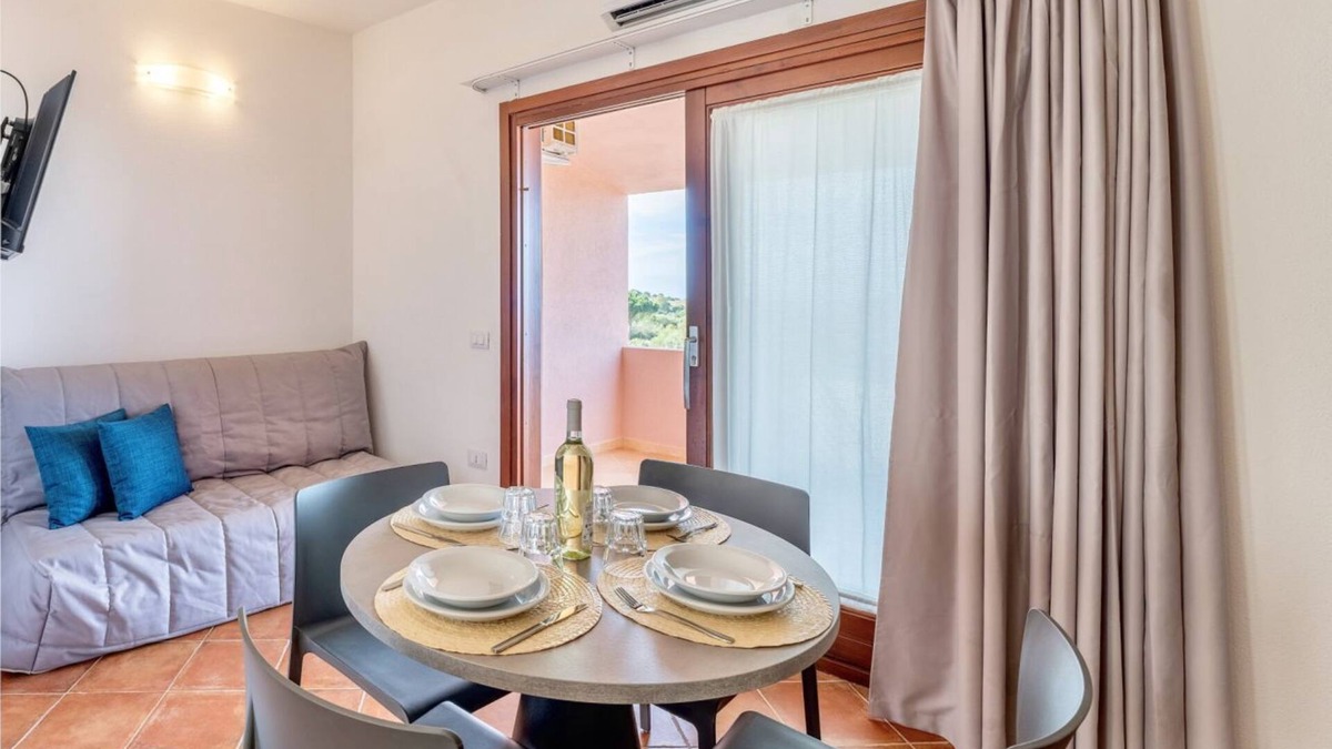 Paduledda Apartment | The Red Rocks 3-bedroom apartment