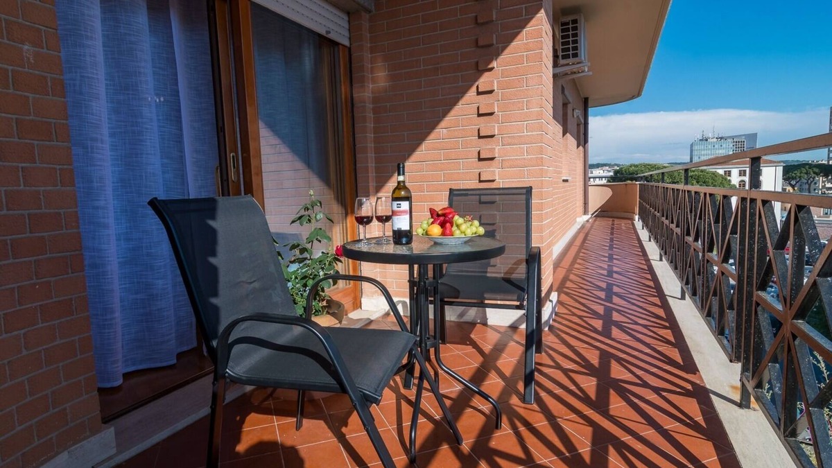 Civitavecchia Apartment | The Regin - Two Bedroom Apartment, Sleeps 6