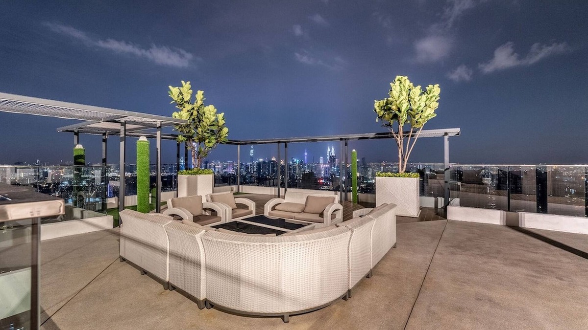 Ampang Condo | The Reizz Residence by Emily in Town