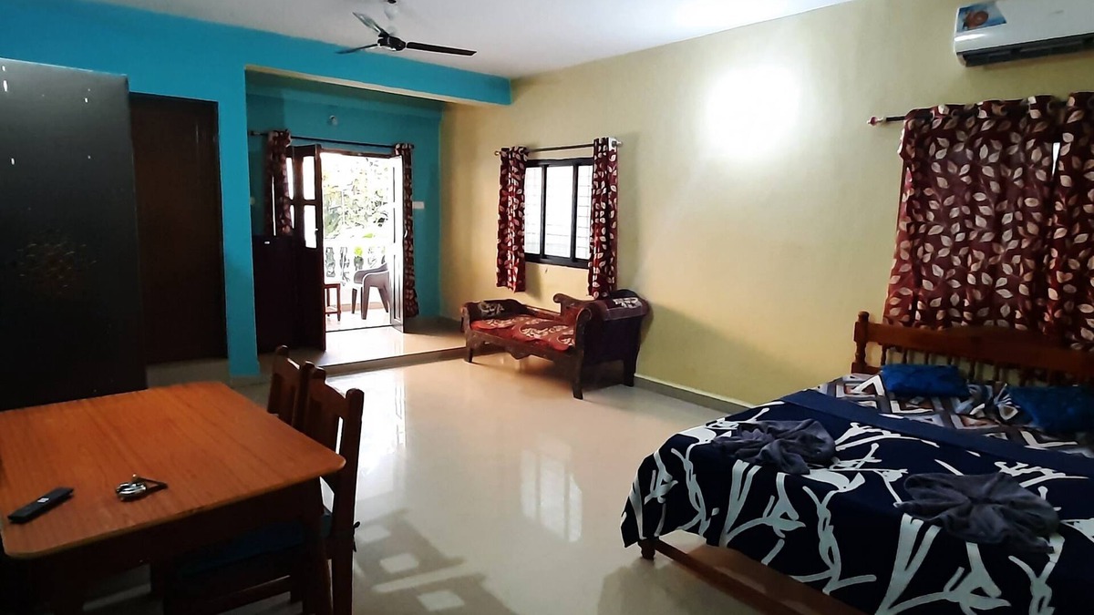 Morjim House | The Relic (Serviced Apartment with private balcony and kitchen.)