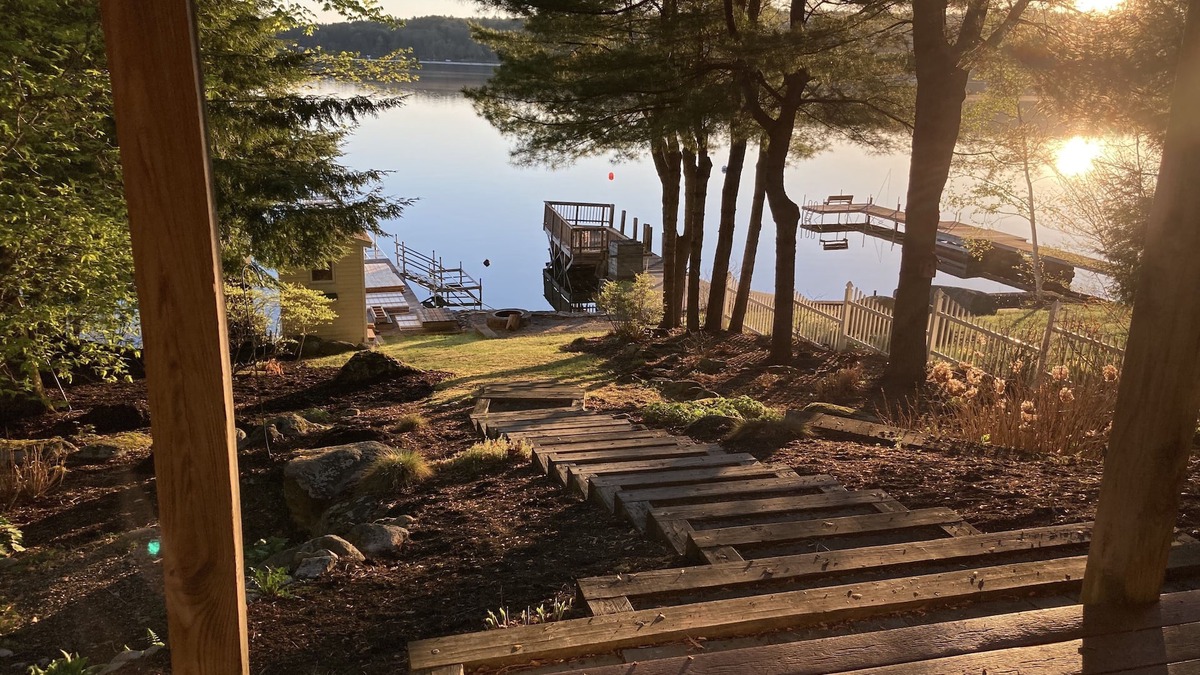 Standish Cottage | The Renaissance - Majestic Sebago Lake panorama