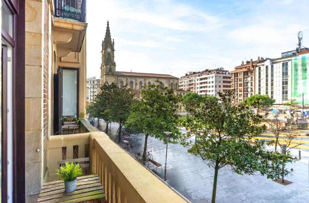 Gros Apartment | The Rentals Collection - Joy