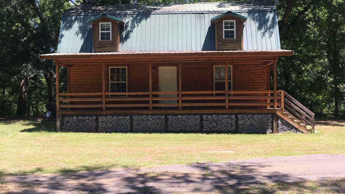 Pickens Cabin | The Resting Place.