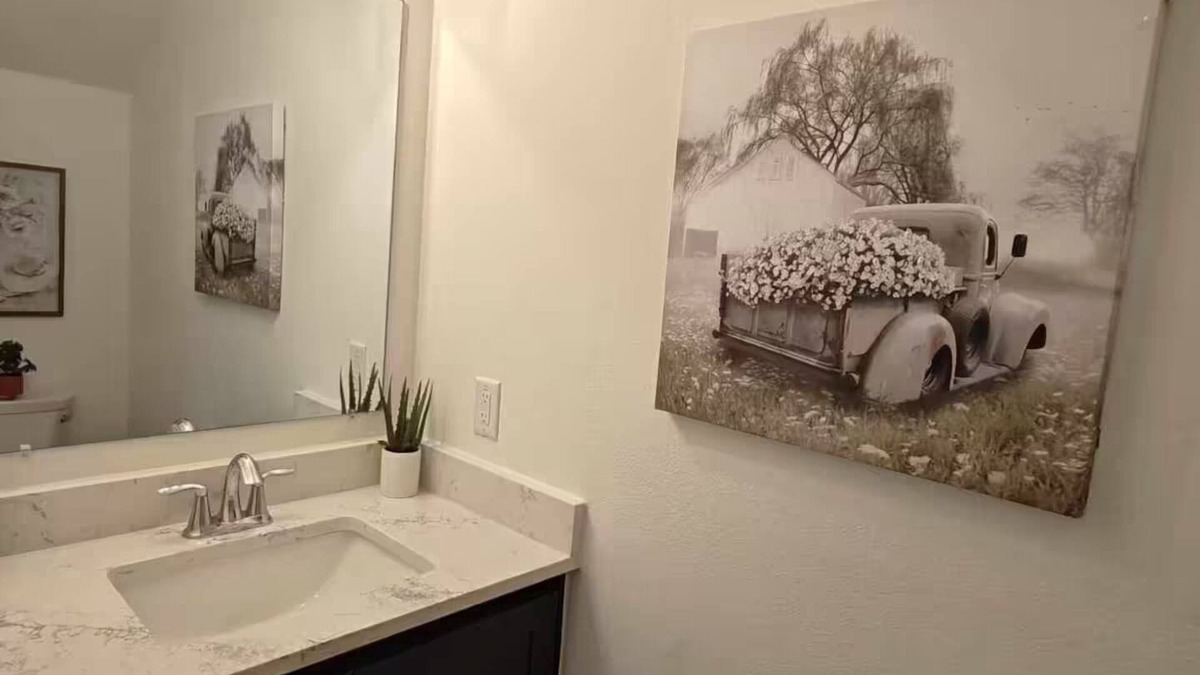 Denver Heights House | The Resting Spot