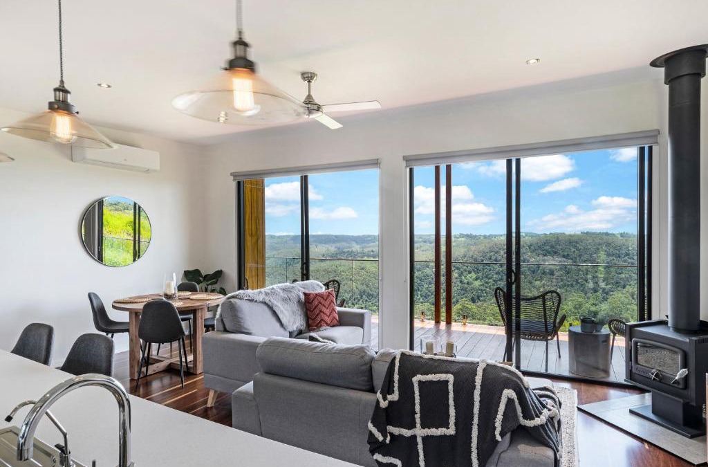 Booroobin Ski Chalet | The Ridge at Maleny