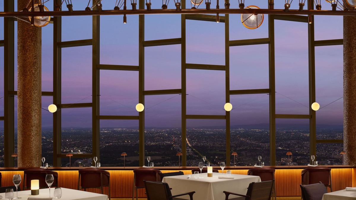 Melbourne Central Business District Hotel | The Ritz-Carlton, Melbourne