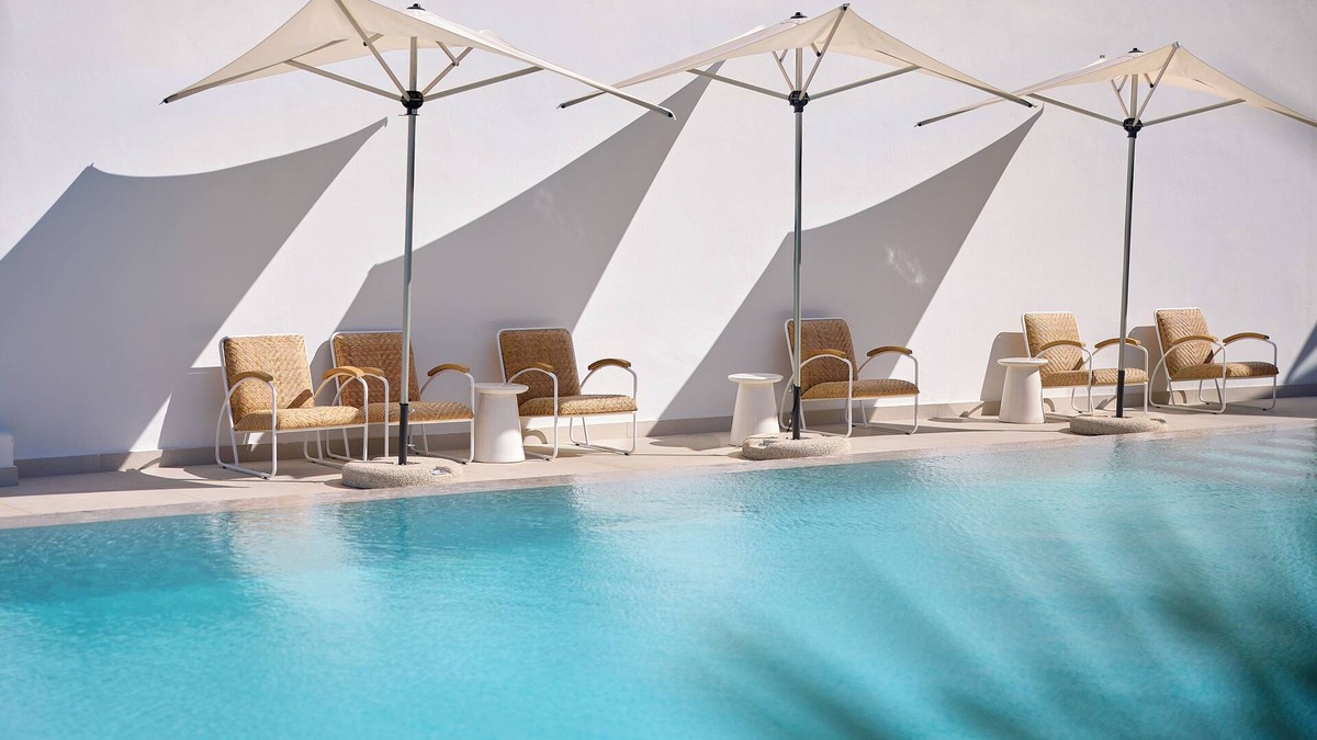 Vouliagmeni Hotel | The Roc Club, A Grecotel Hotel to Live