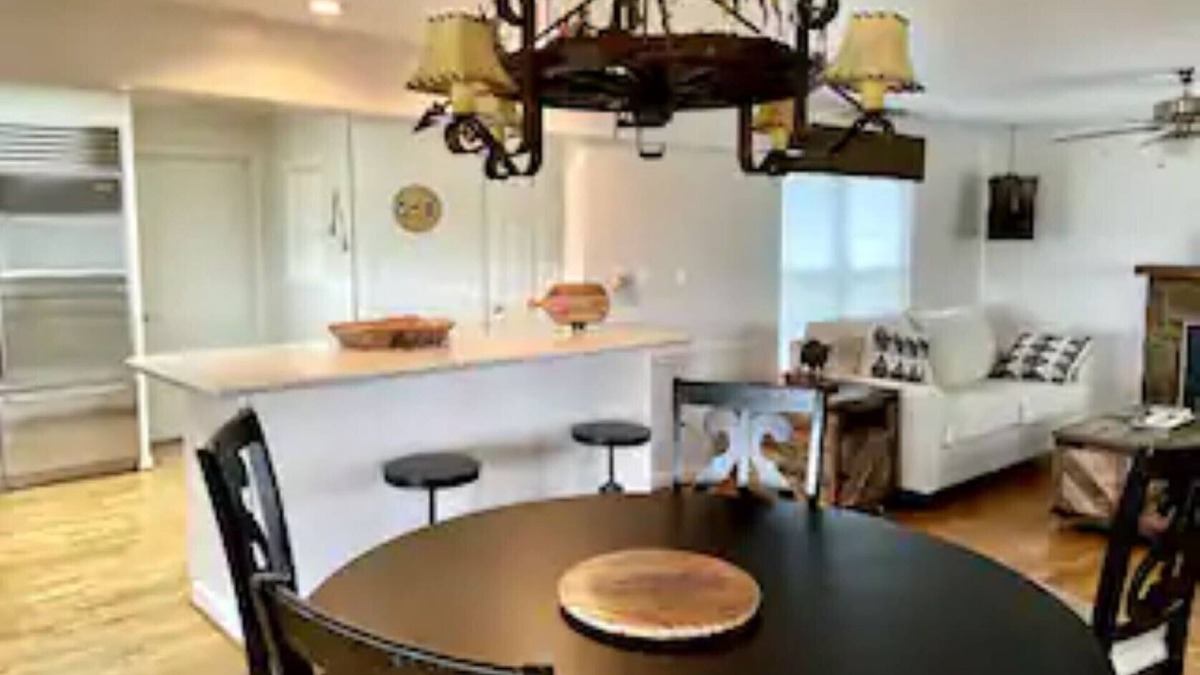 Mineral Wells Villa | The Rock House Ranch Mineral Wells