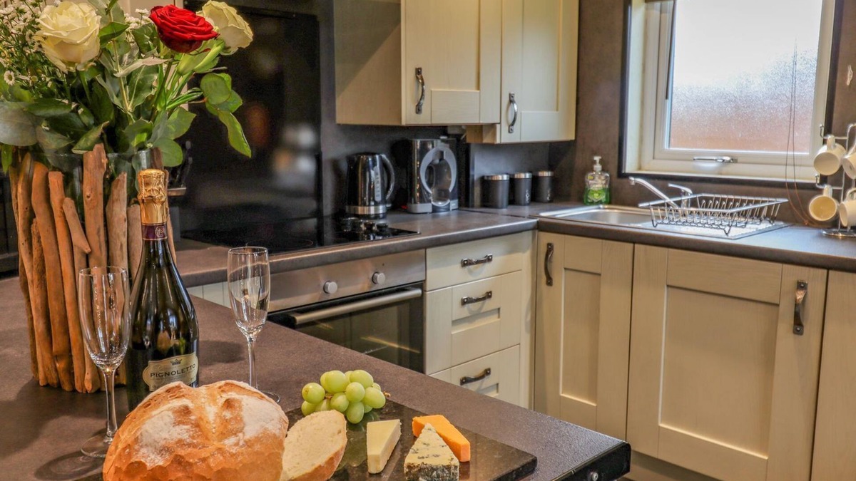 Saint Asaph Cottage | The Roe