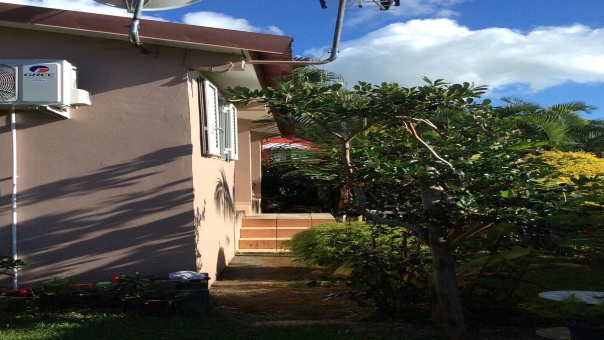 Sainte-Suzanne House | The Rond Dada and Kaz in Dada