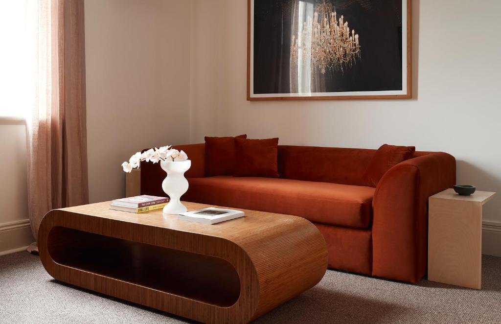 Milton Hotel | The Rooms Milton
