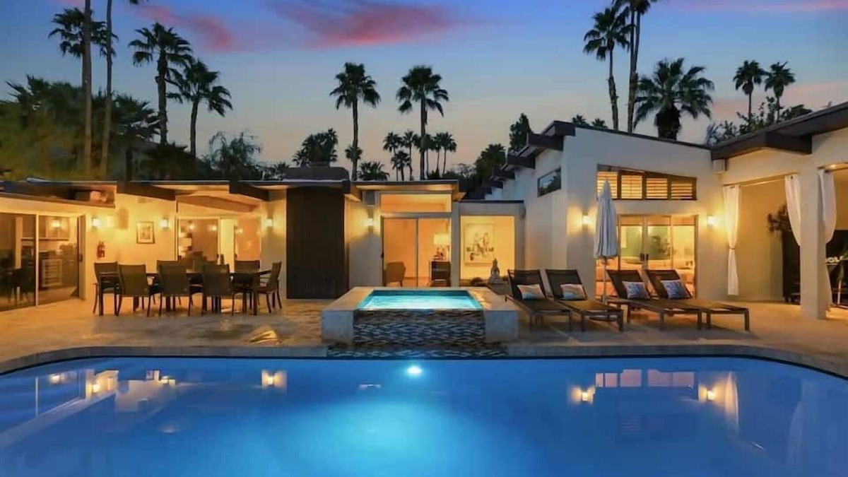 Vista Las Palmas House | The Rose House Palm Springs