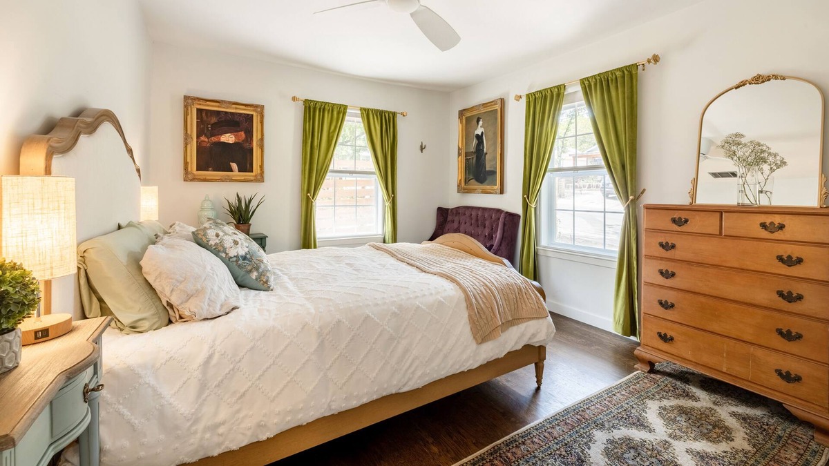 Rosewood House | The Rosewood: Pool + 5 minutes to DT ATX