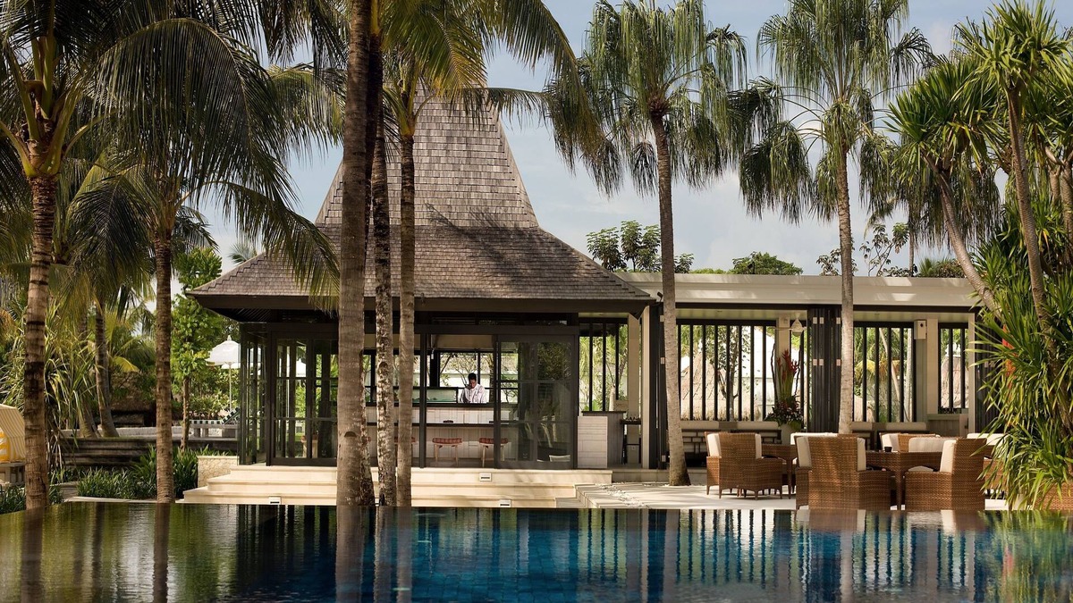 Nusa Dua Hotel | The Royal Santrian