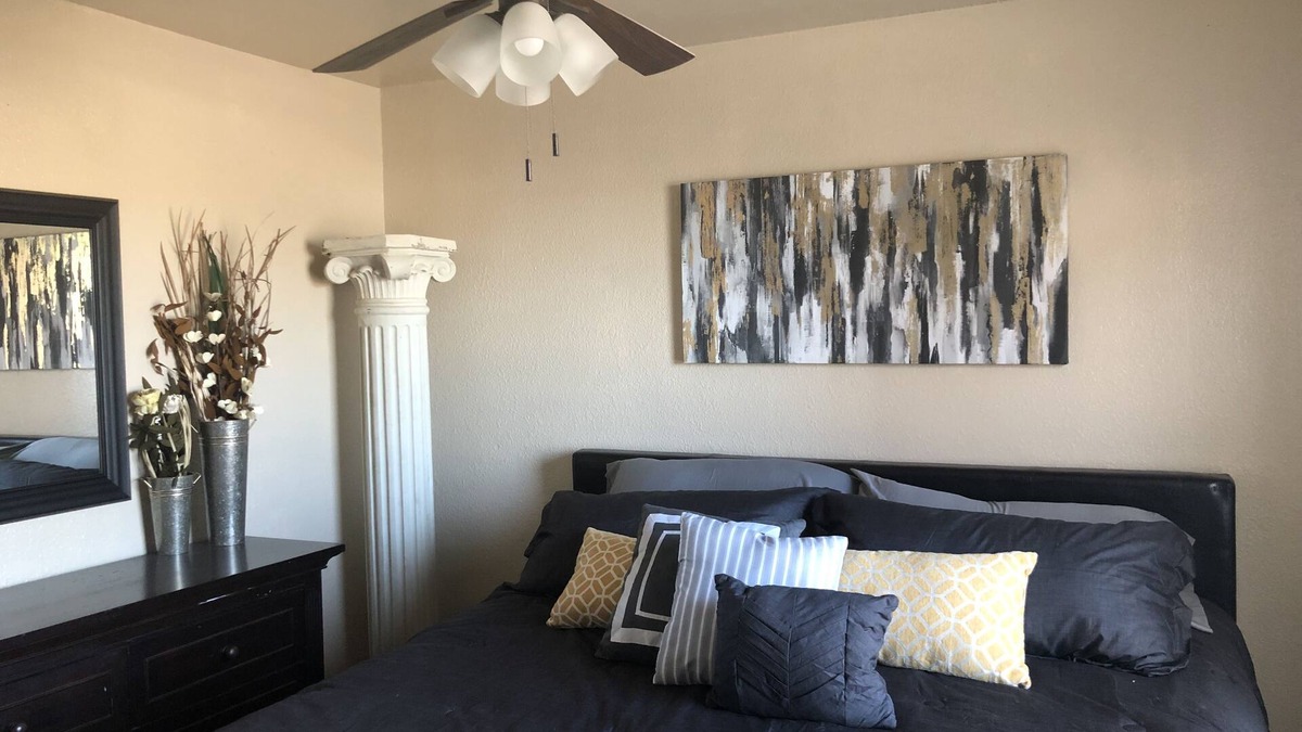 Eagle Pass Apartment | The Rustic @ Paseo de Encinal Dr # 1