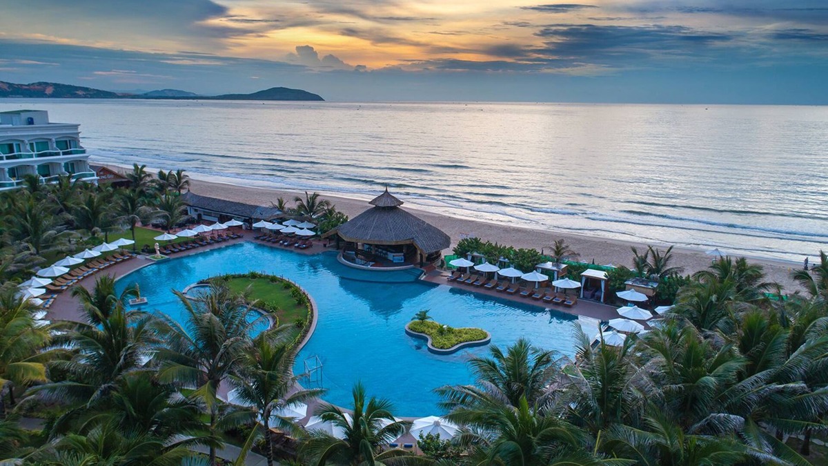 Old Quarter Resort | The Sailing Bay Beach Resort