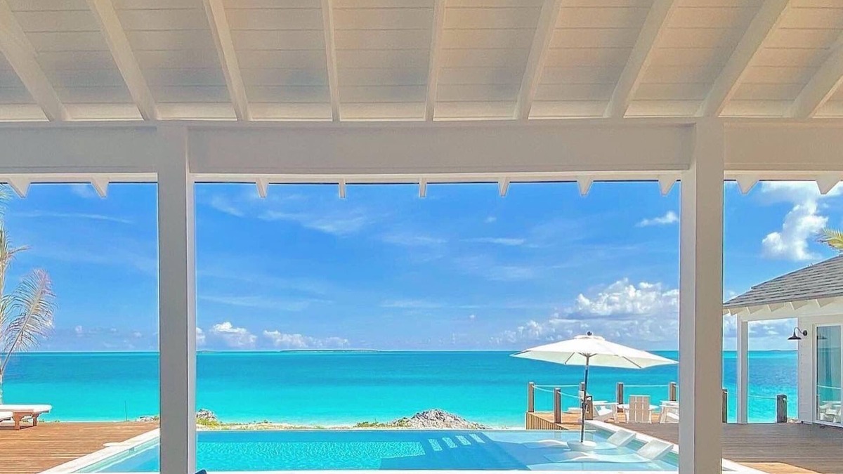 Tar Bay House | The Sandbar Luxury Oceanfront Home, 5 Bedroom 5 Bath, Infinity Pool/Hot Tub