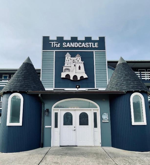 Nelscott Hotel | The Sandcastle Beachfront Hotel