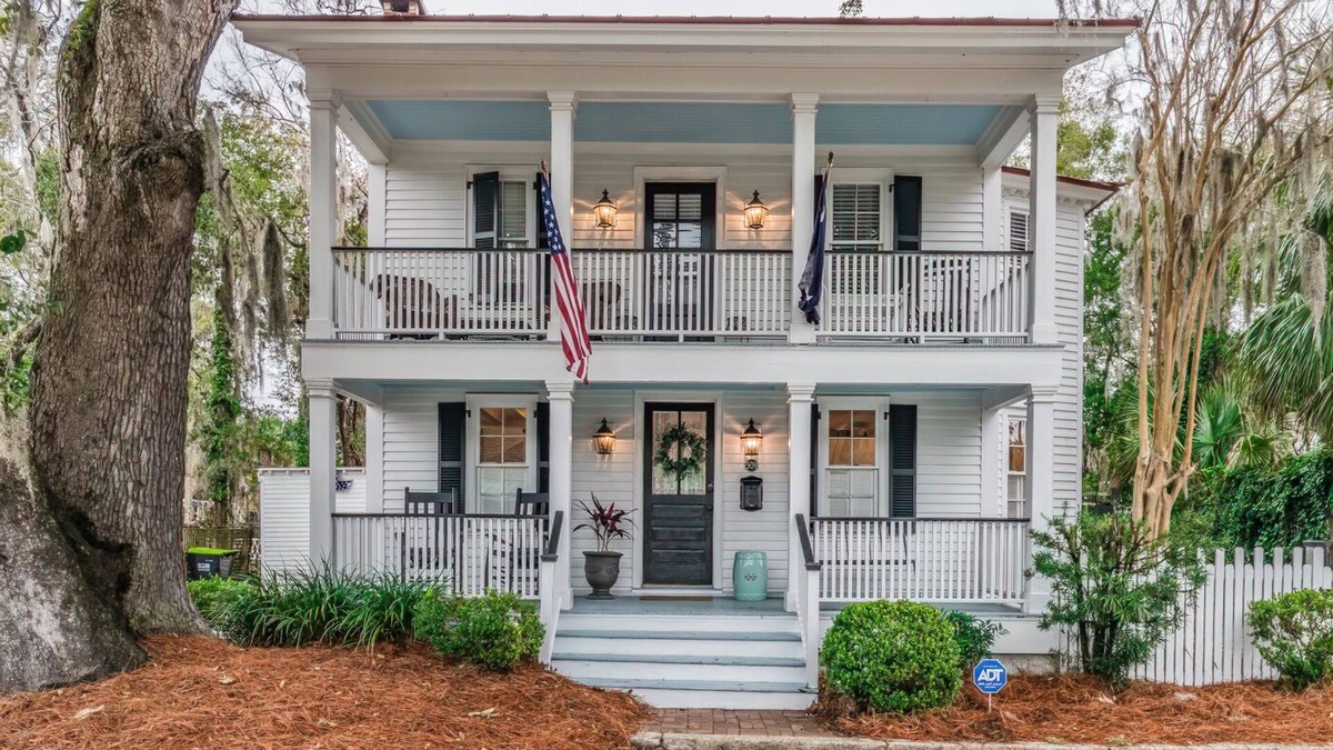 Historic District House | The Sandpiper - Just Steps to Downtown Beaufort and Beaufort River