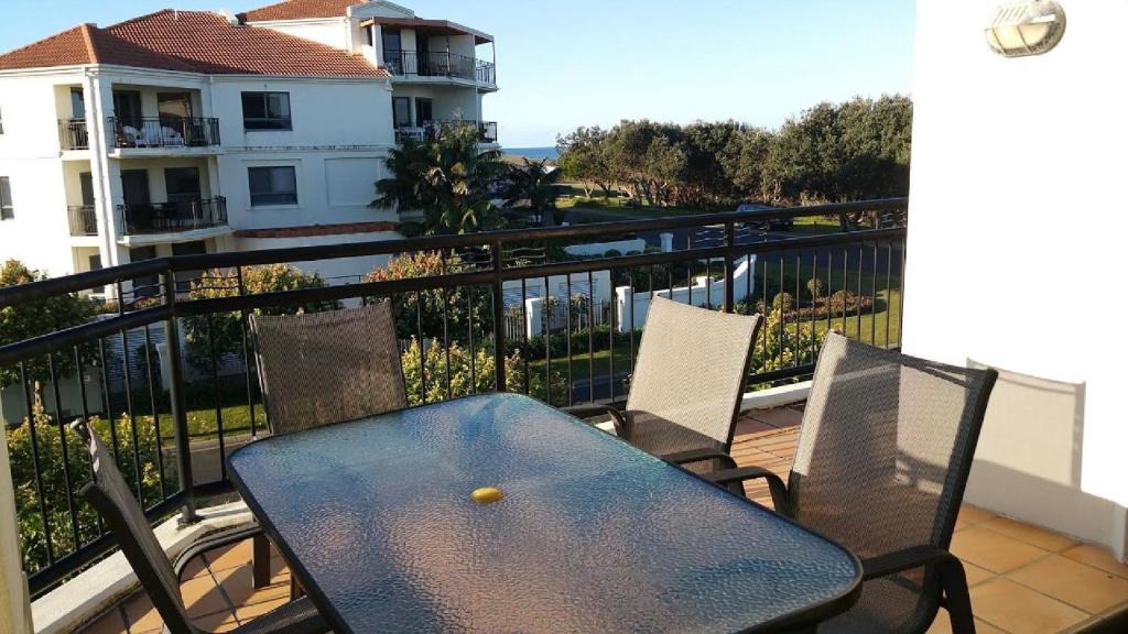 Yamba House | The Sands Unit 9