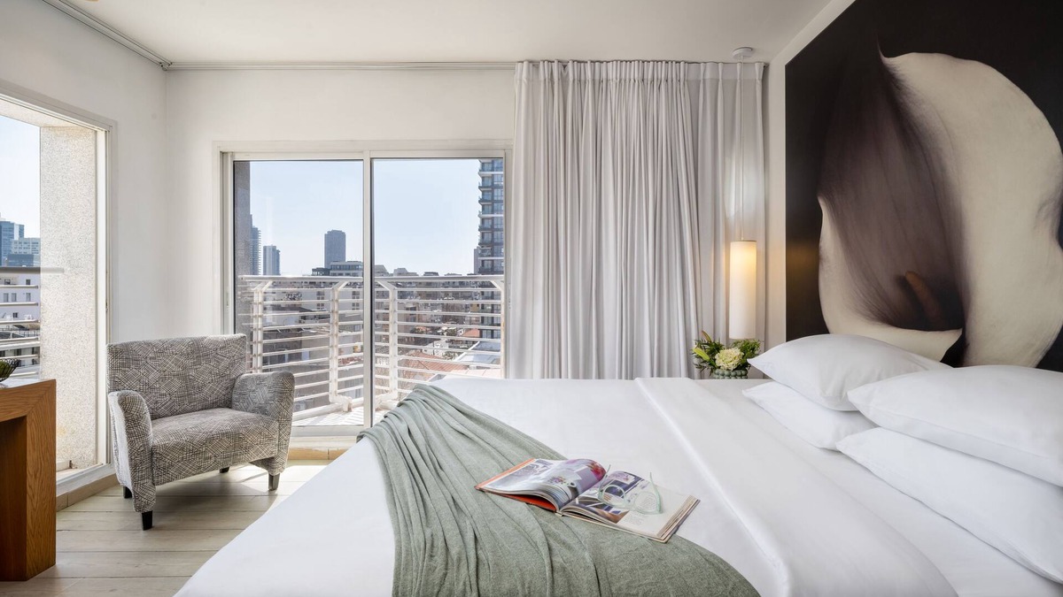 Kerem HaTeimanim Hotel | The Savoy Tel-Aviv, Sea Side