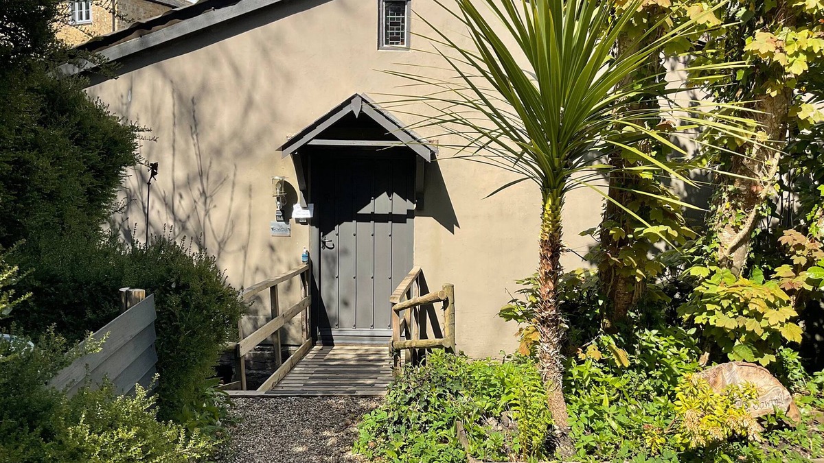 Beaminster Cottage | THE SAWMILL, pet friendly, country holiday cottage in Beaminster