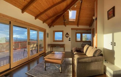 Lake Montezuma House | The Scholars Retreat