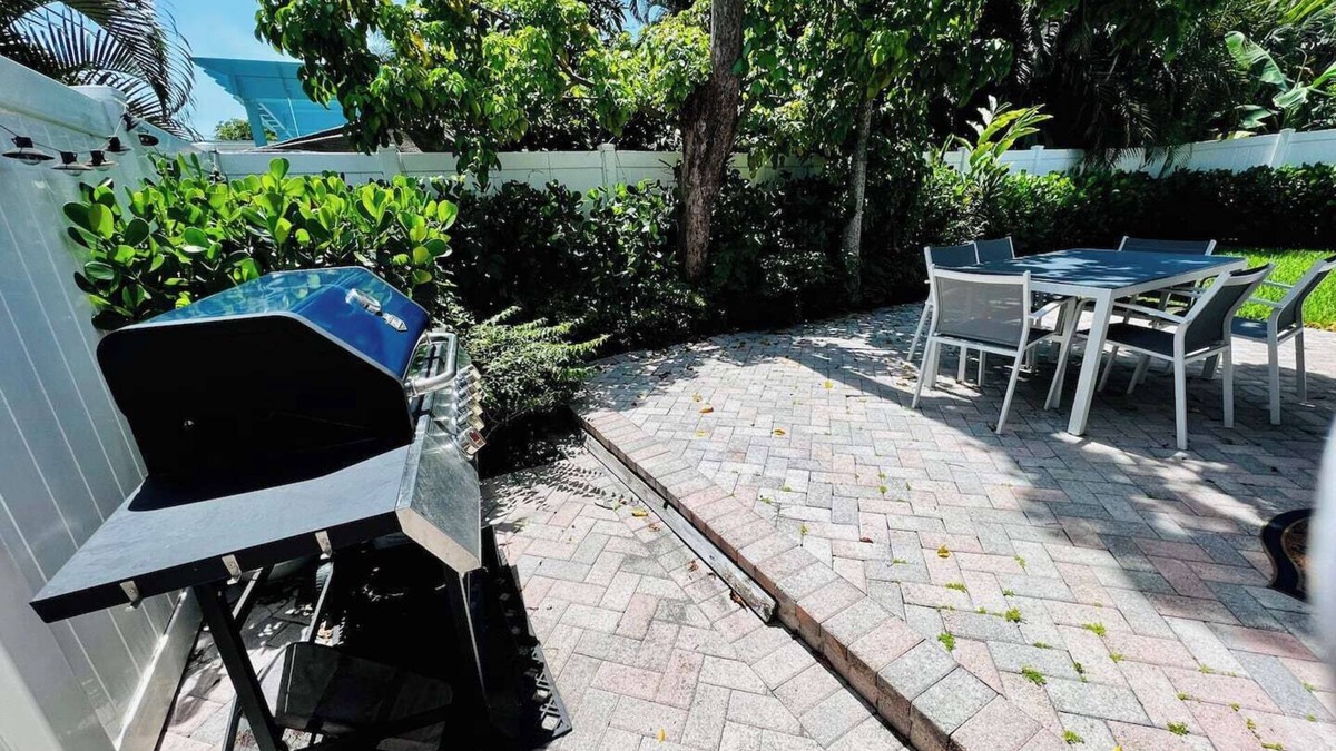 Fort Lauderdale Villa | The Seahorse villa 1 by PMI