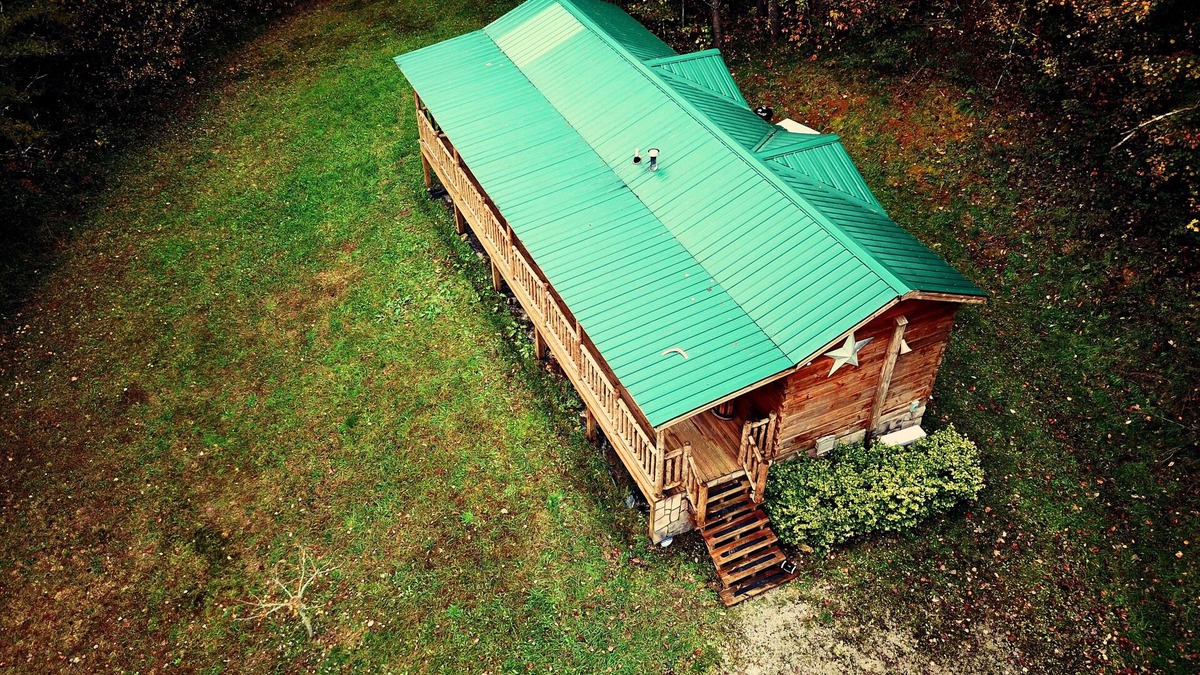 Coalmont Cabin | The Seedling - Log Cabin in the Woods