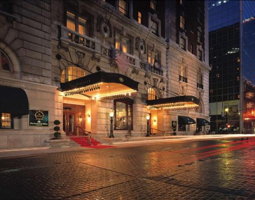Downtown Louisville Hotel | The Seelbach Hilton Louisville