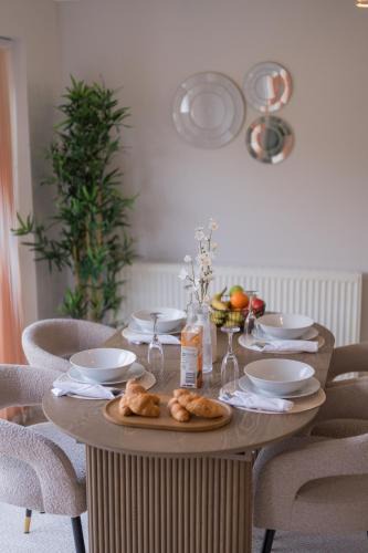 Seisdon House | The Serenity Cove