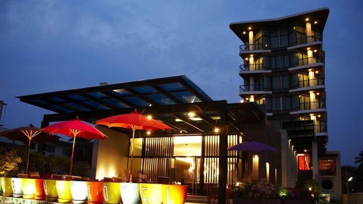 Ban Bang Saen Hotel | The Sez Hotel