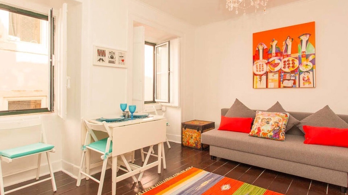 Encarnacao Apartment | The Shabby Chic Bairro Alto is a One-bedroom Apartment Located in Bairro Alto