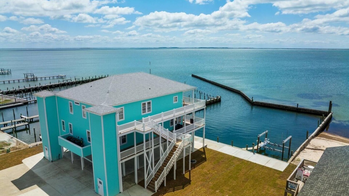 Harkers Island Condo | The Shackleford- Sound Front Condo in Harkers Island, NC