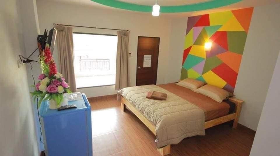 Pranburi Hotel | The shark resort ปราณบุรี