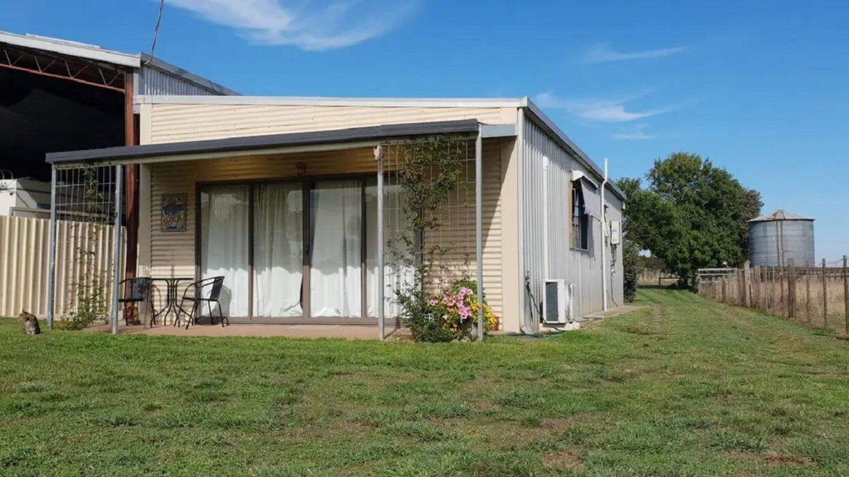 Yahl Cabin | The Sheep Shack
