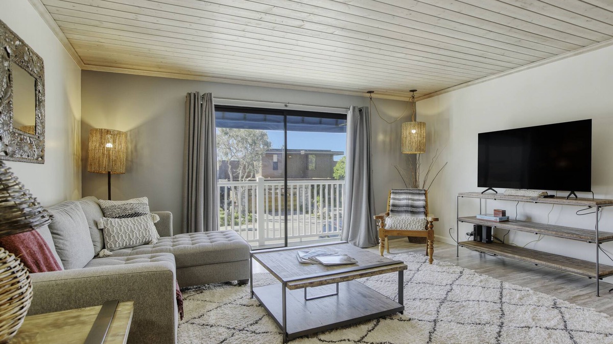 Pismo Beach Condo | The Shell Finder Steps from Ocean - Monthly Rental