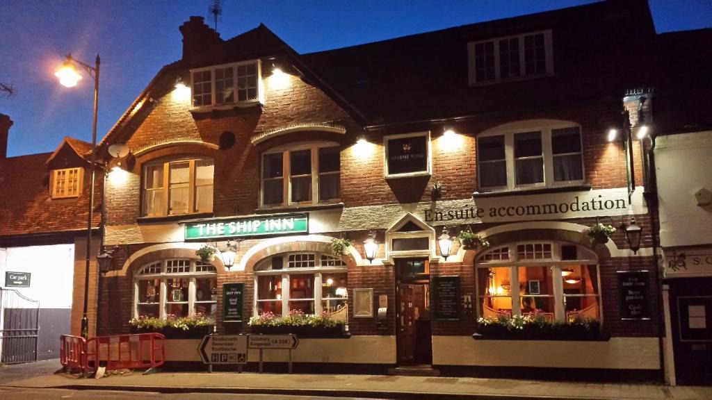 New Forest District Hotel | The Ship Inn
