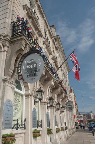 Portsmouth Hotel | The Ship Leopard Hotel - No Children