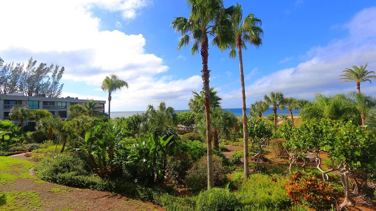 Whitney Beach Condo | The Shore 211-Stylish 2BR Gulffront Condo with Stunning Sunsets & Pool by RVA