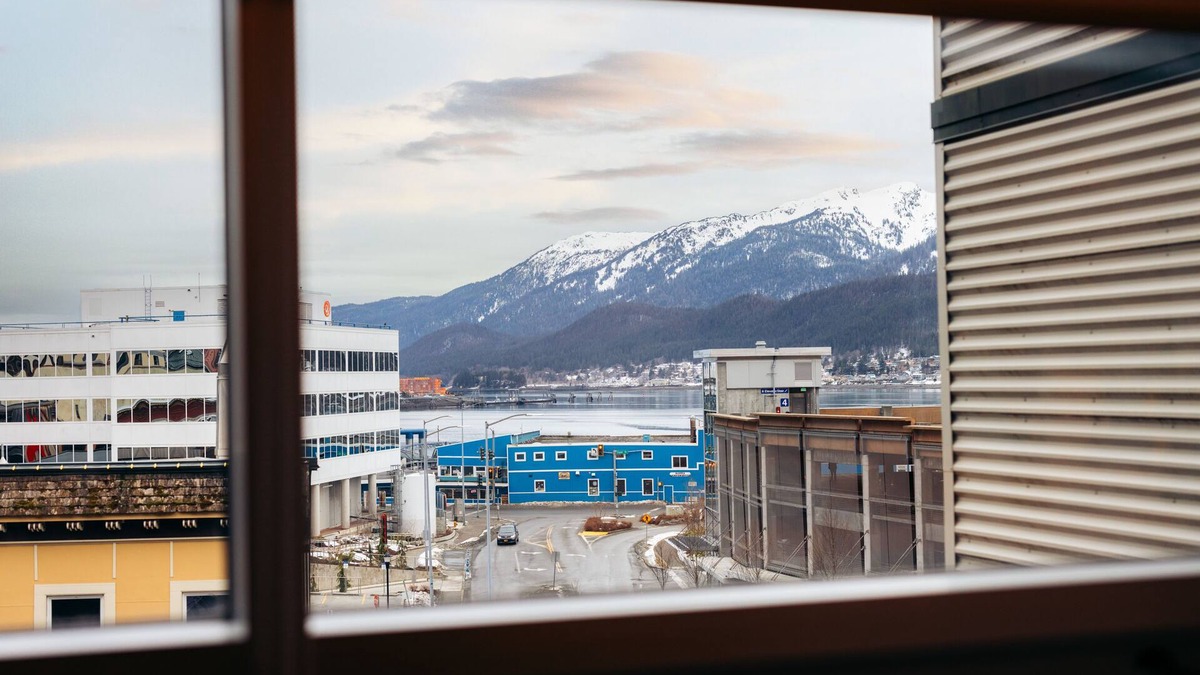 Downtown Juneau Hotel | The Silverbow Inn