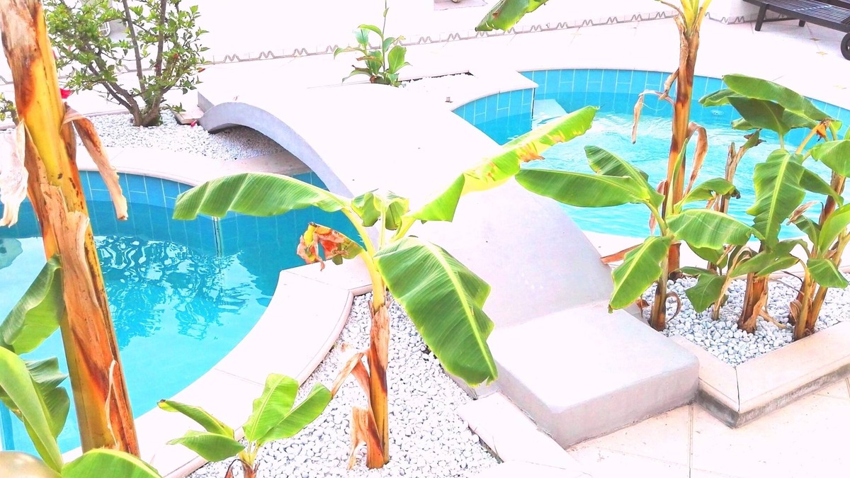 San Cosma Apartment | The small castle of the Moors, swimming pool, access to sea, lift, parking lot