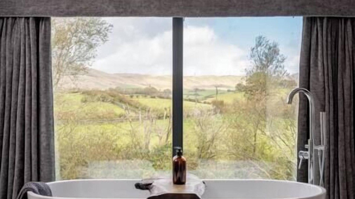 Kendal House | The Smithy - A luxury Cumbrian escape